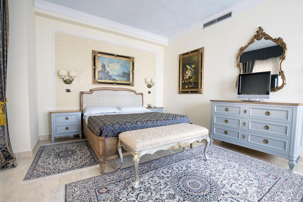 Grand Hotel President Olbia Exterior photo