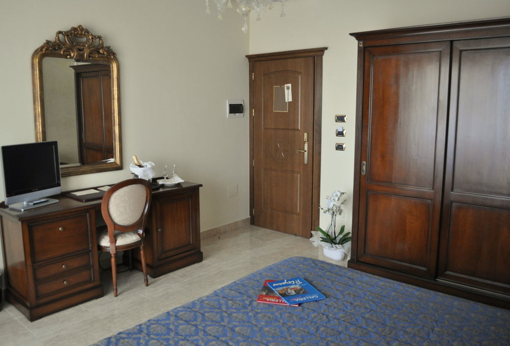 Grand Hotel President Olbia Exterior photo