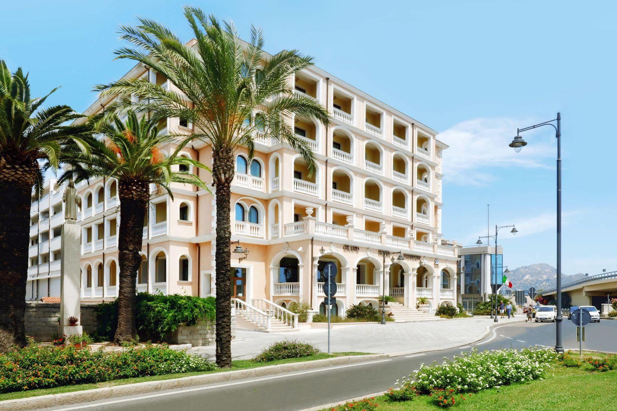Grand Hotel President Olbia Exterior photo