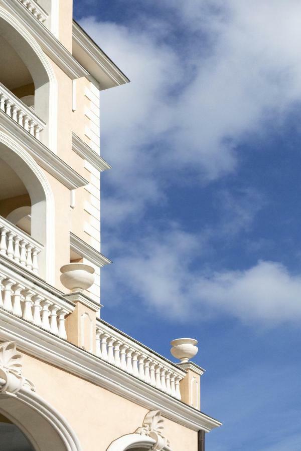 Grand Hotel President Olbia Exterior photo